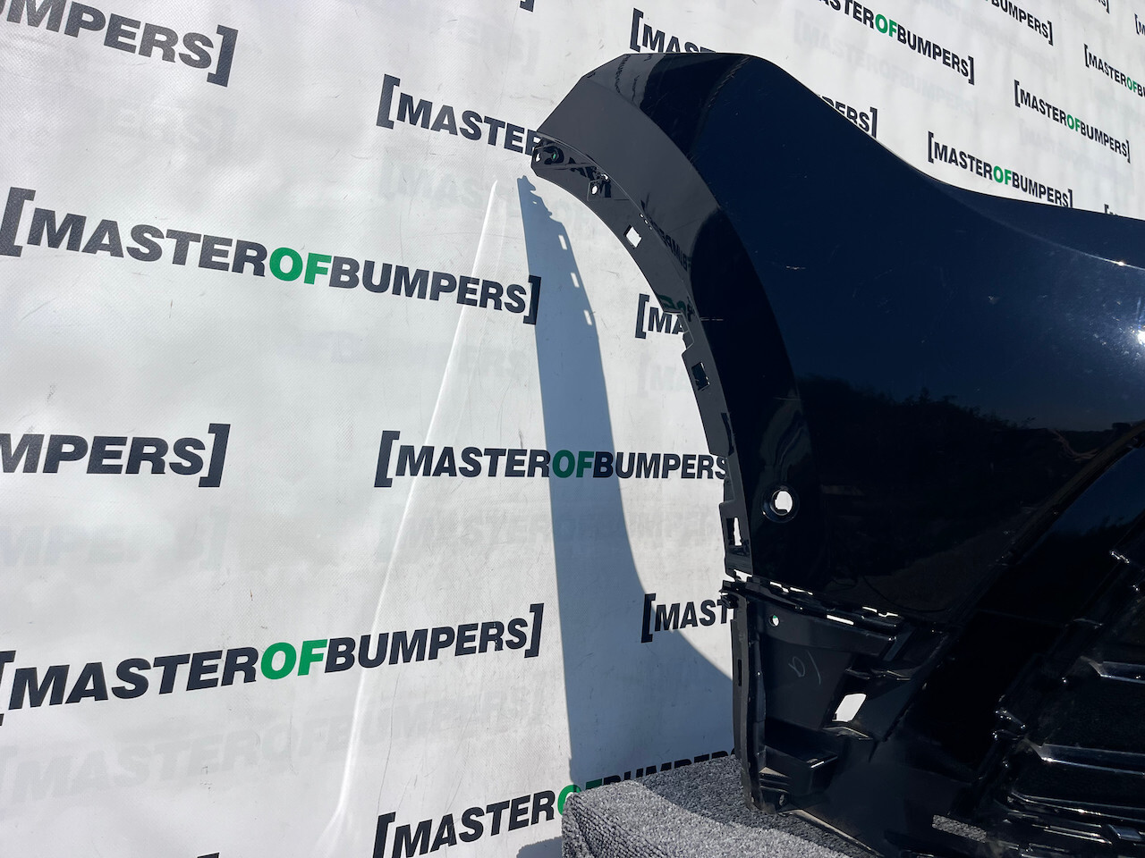 VW Tiguan R Line Mk2 Lift Suv 2021-2023 Front Bumper 6 Pdc Genuine [v316]