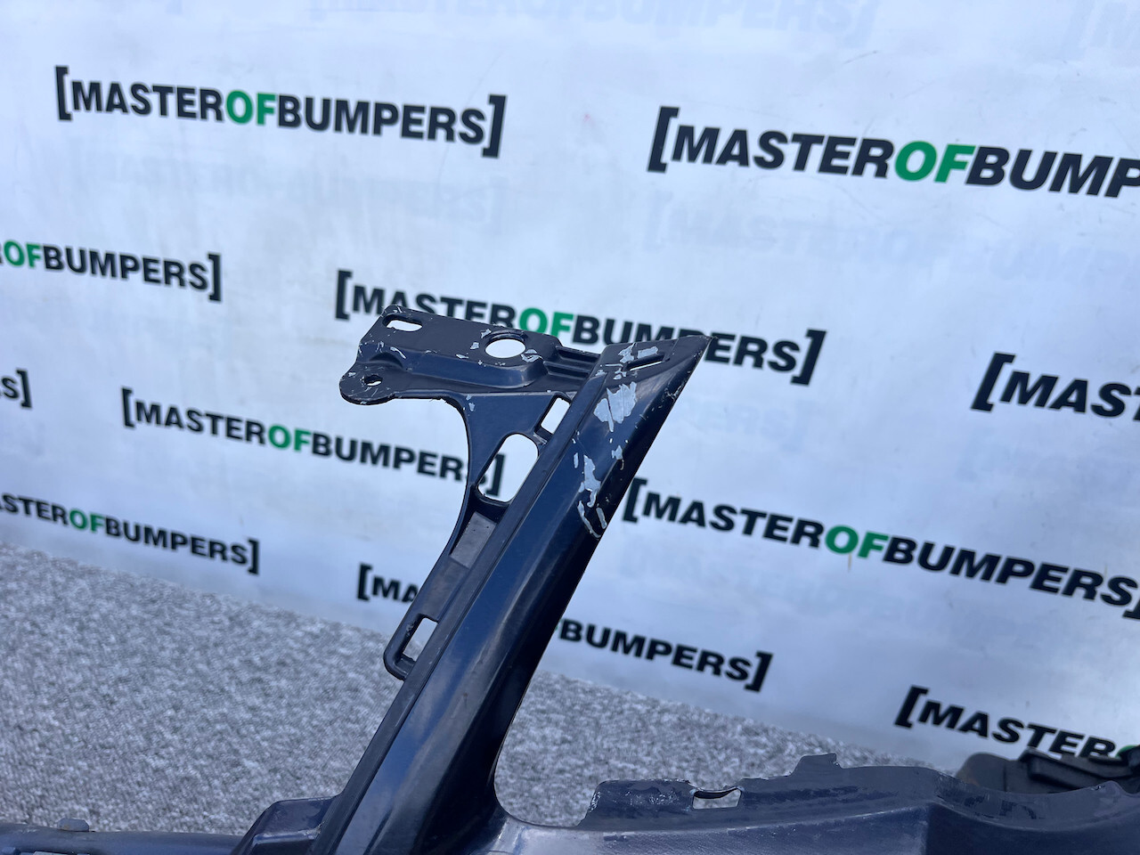 VW Eos Sport Convertible 2006-2009 Front Bumper No Pdc + Jets Genuine [v85]