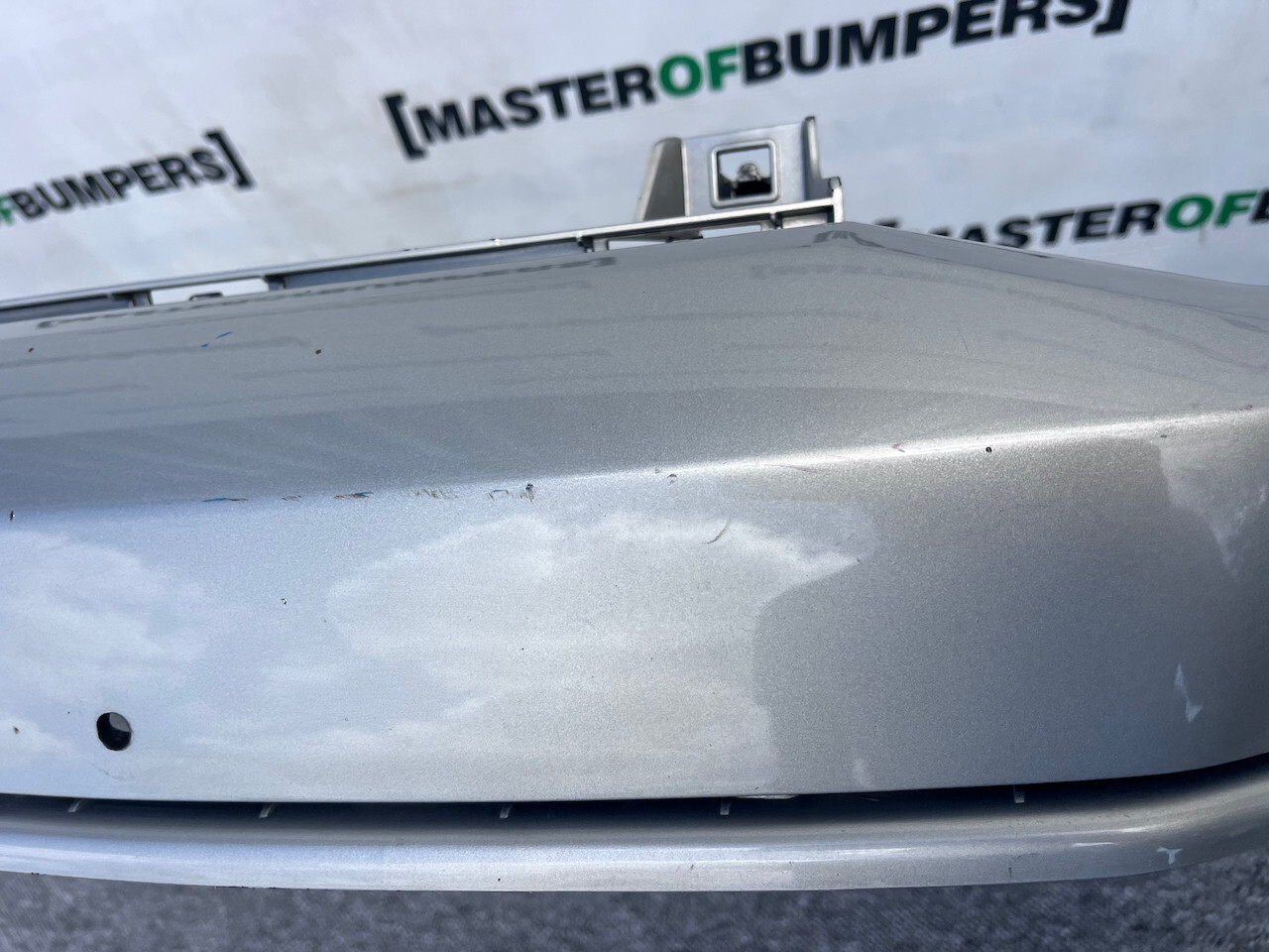 VW Cross Polo 6r Polo Cross Hatchback 2010-2013 Front Bumper Genuine [v108]