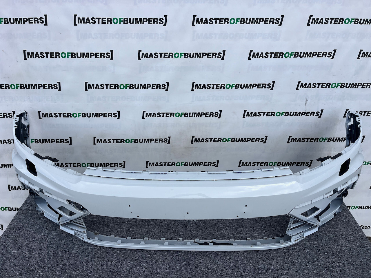 VW Tiguan R Line Mk2 Suv 2016-2019 Front Bumper 6 Pdc + Jets Genuine [v967]