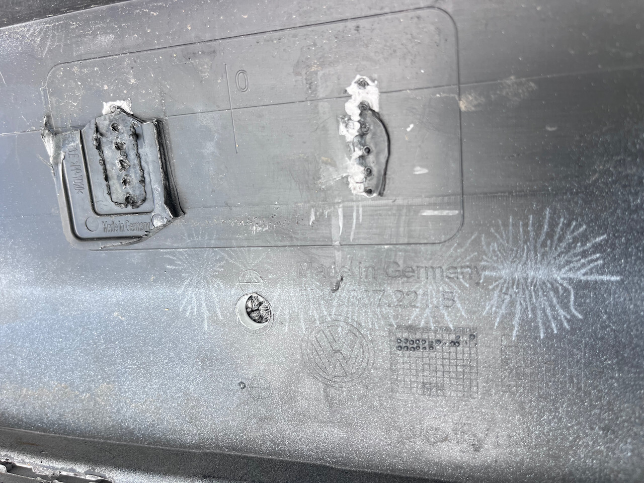 VW Tiguan R Line Mk2 Suv 2016-2019 Front Bumper 4 Pdc No Jets Genuine [v851]