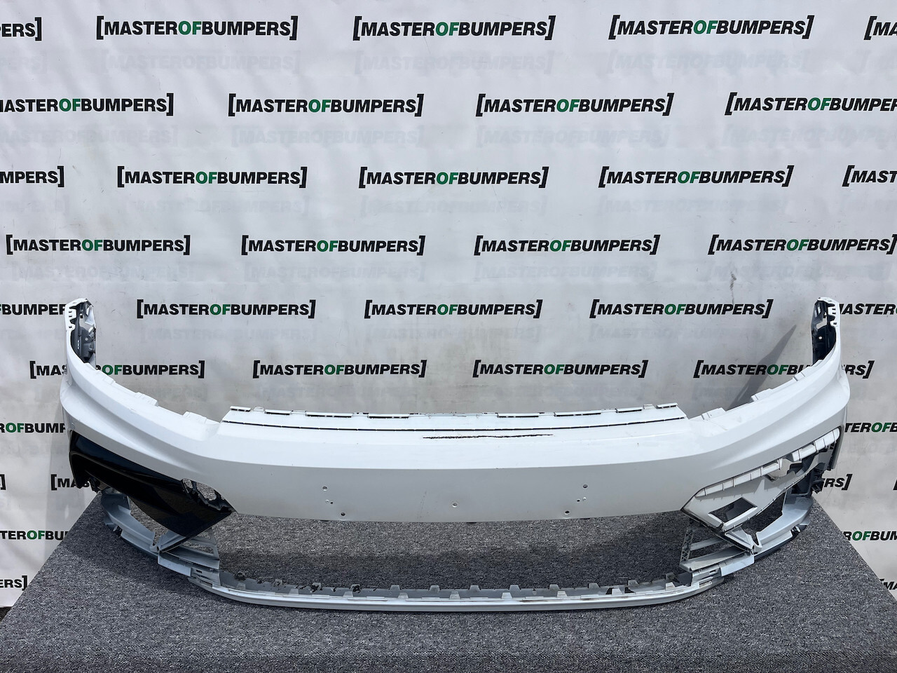 VW Tiguan R Line Mk2 Suv 2016-2019 Front Bumper 4 Pdc No Jets Genuine [v851]