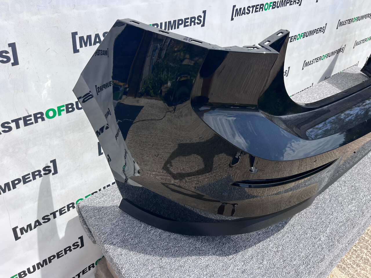 VW Golf Gti Gtd Clubsport Mk8 2020-2024 Rear Bumper 4 Pdc Genuine [v320]