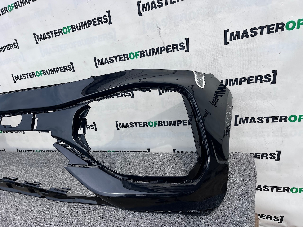 VW T-roc Troc R Line Tsi Evo Lift 2022-on Front Bumper 6 Pdc Genuine [v351]