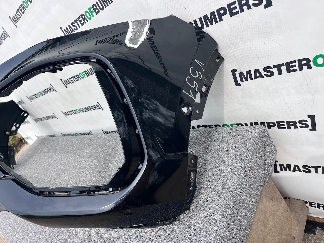 VW T-roc Troc R Line Tsi Evo Lift 2022-on Front Bumper 6 Pdc Genuine [v351]