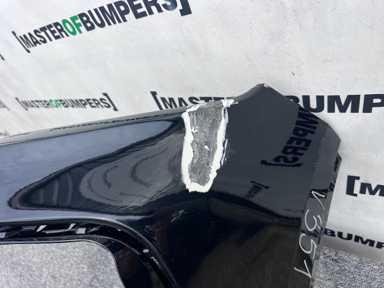 VW T-roc Troc R Line Tsi Evo Lift 2022-on Front Bumper 6 Pdc Genuine [v351]