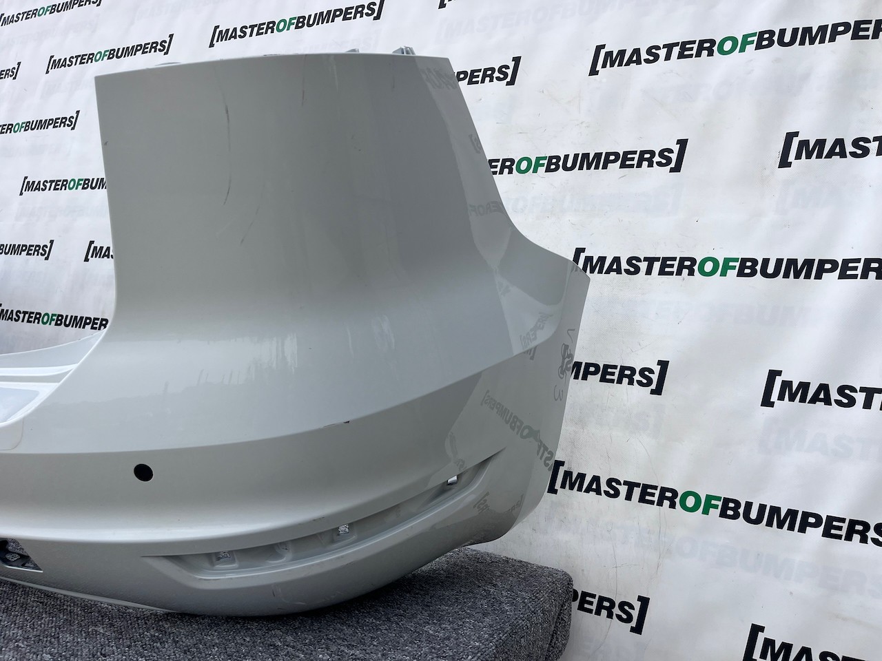 VW Sharan Mk2 7n0 Mpv Sel 2010-2022 Rear Bumper 4 Pdc Genuine [v353]