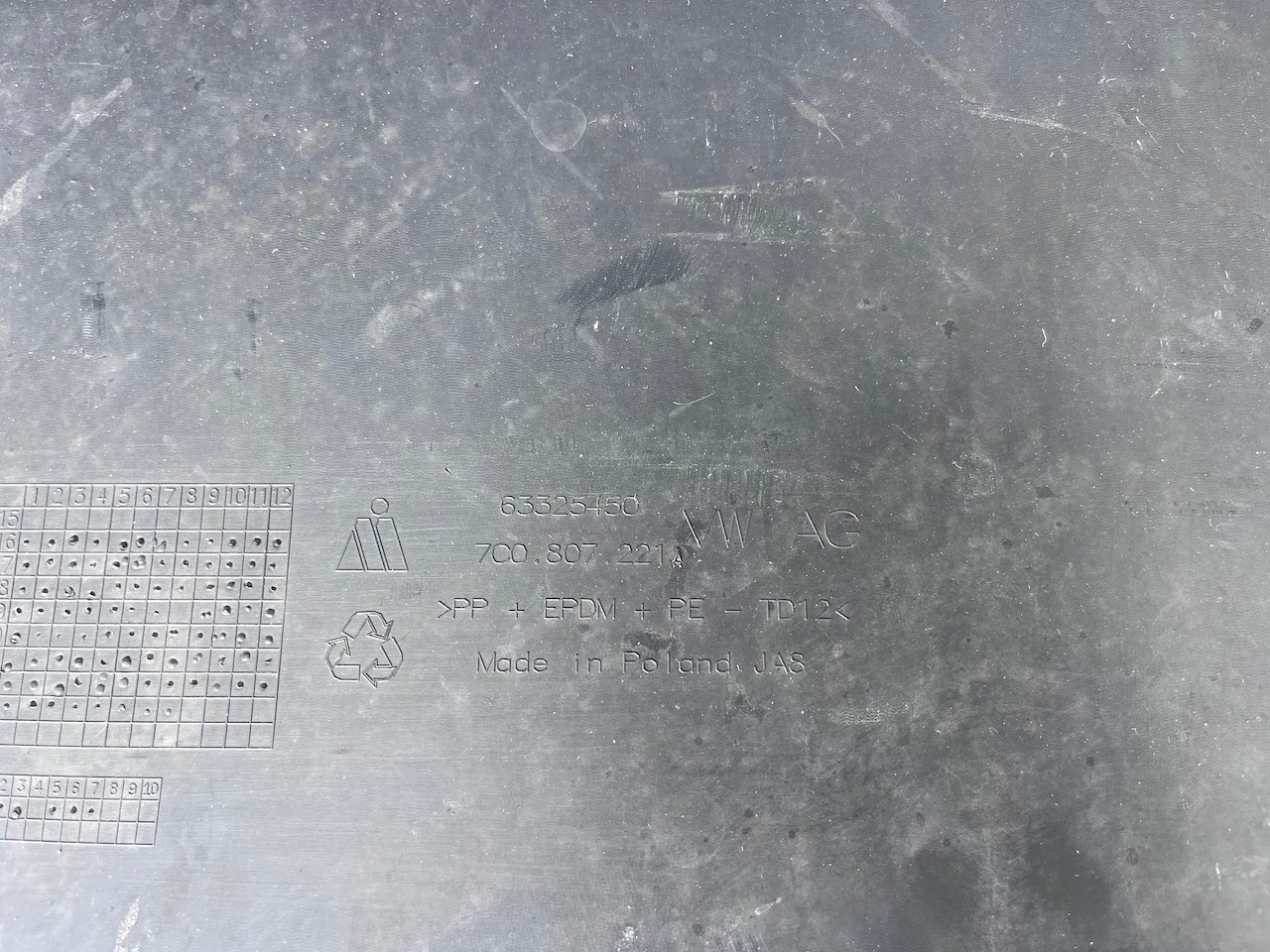 VW Crafter Man Tge 2017-2024 Front Bumper Pdc Textured Genuine [v355]