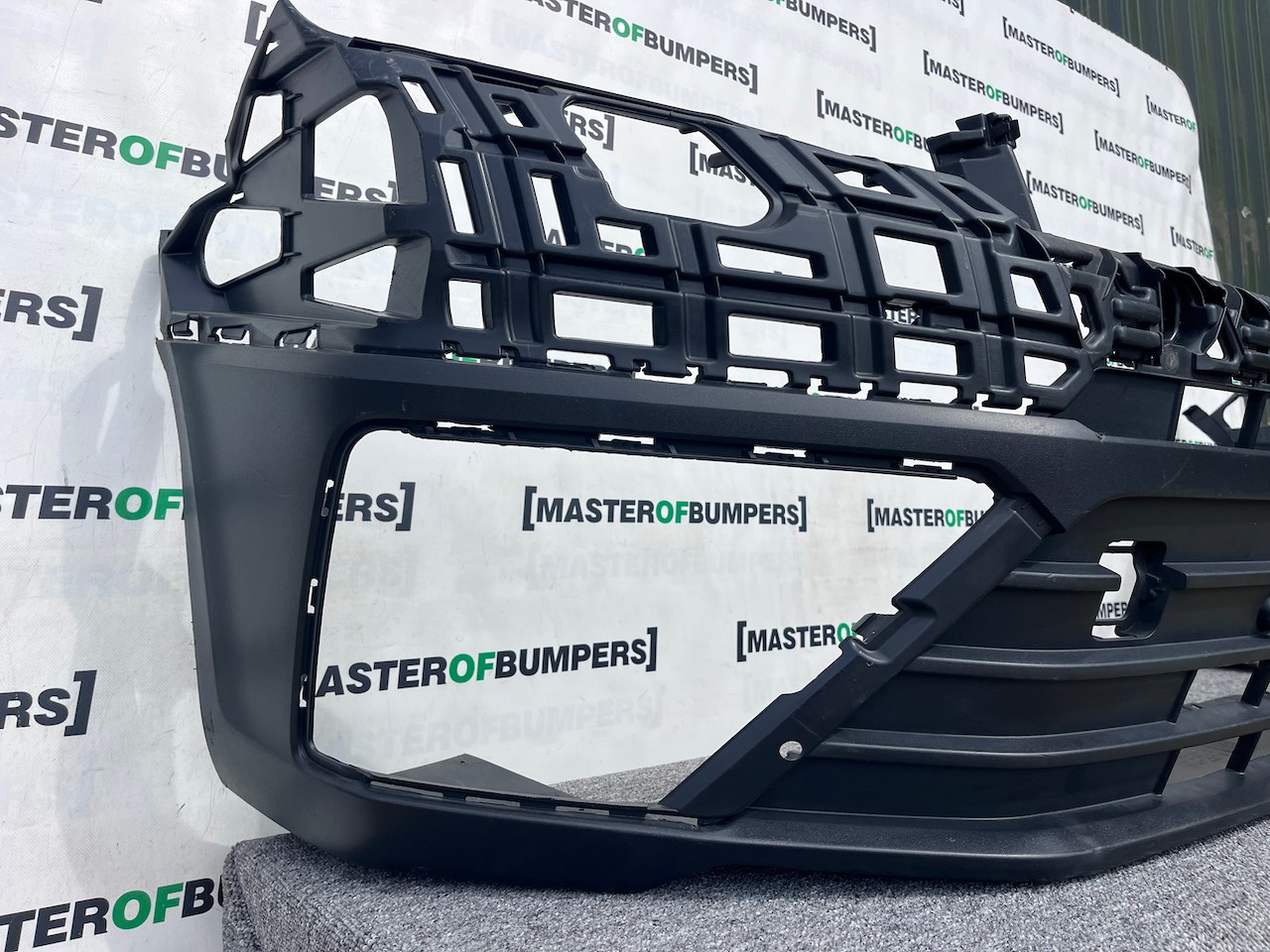 VW Crafter Man Tge 2017-2024 Front Bumper Pdc Textured Genuine [v355]