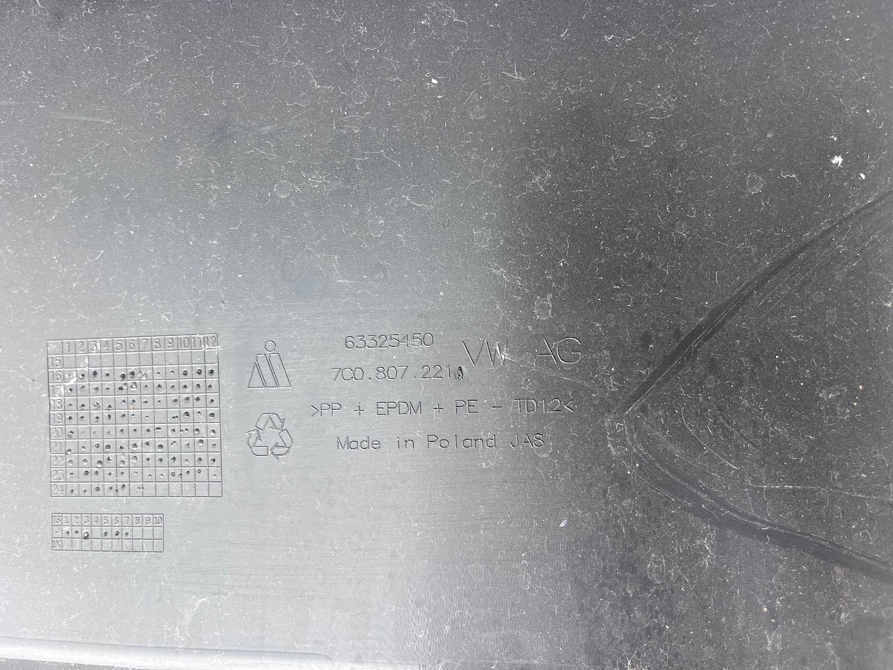 VW Crafter Man Tge 2017-2024 Front Bumper No Pdc Textured Genuine [v356]