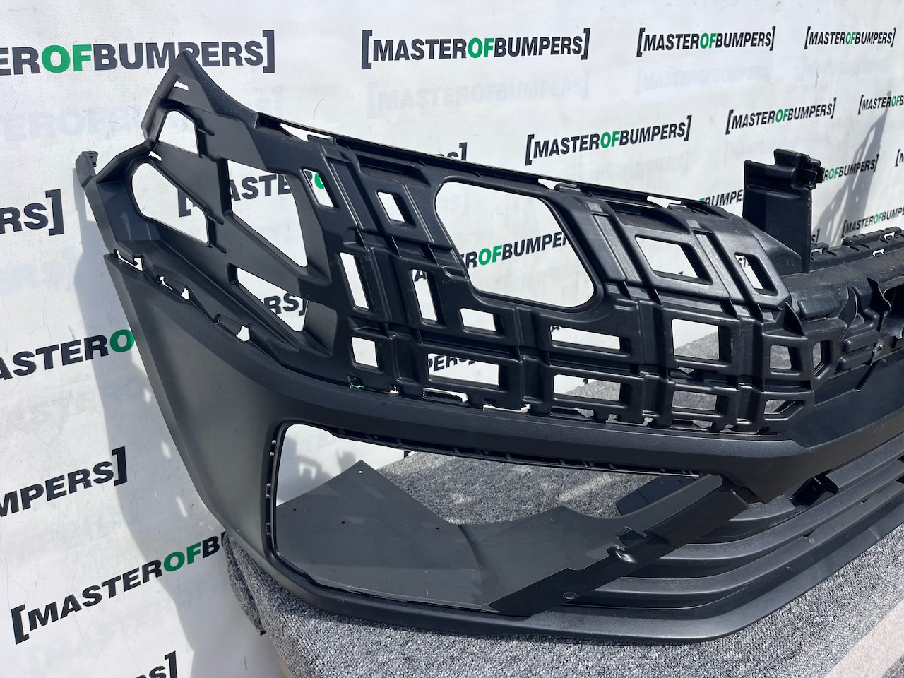 VW Crafter Man Tge 2017-2024 Front Bumper No Pdc Textured Genuine [v356]