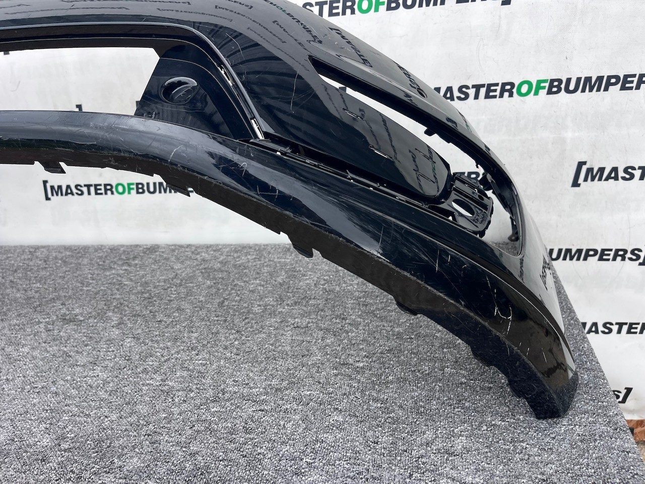 VW Golf Gte Hatchback 2014-2016 Front Bumper 4 Pdc Genuine [v371]