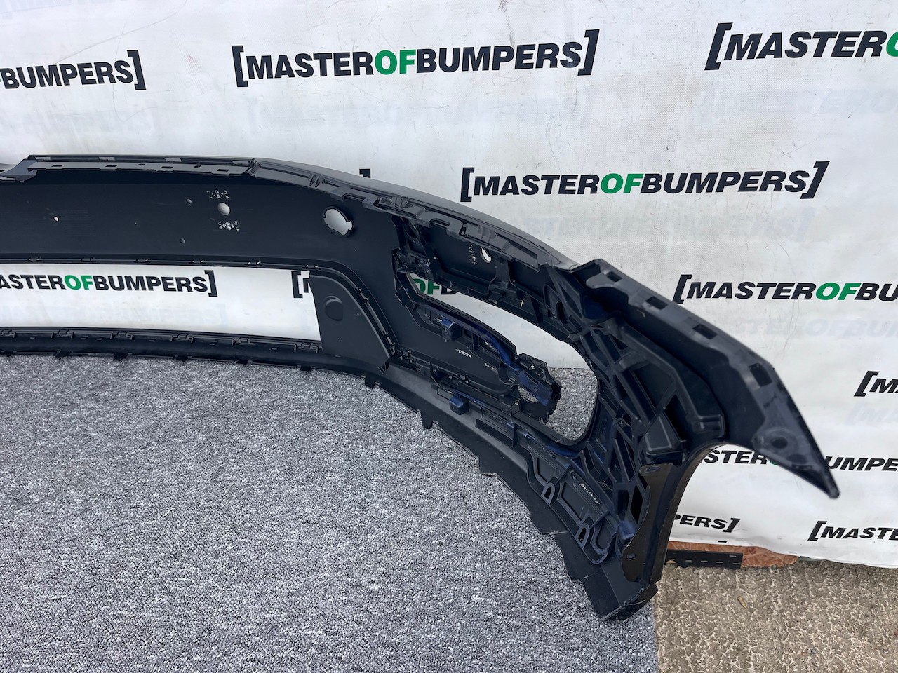 VW Golf Gte Hatchback 2014-2016 Front Bumper 4 Pdc Genuine [v371]