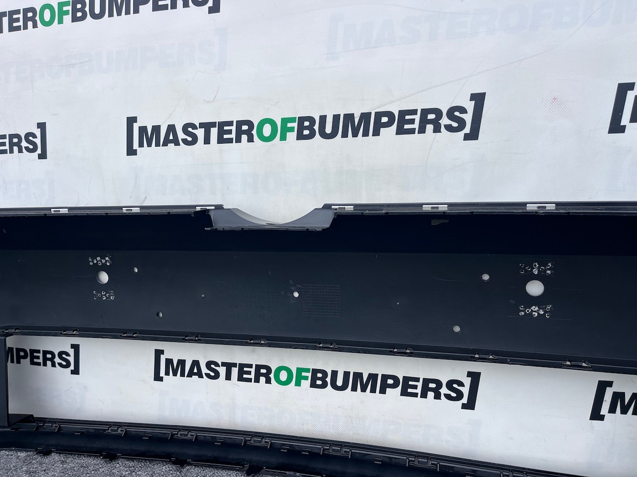 VW Golf Gte Hatchback 2014-2016 Front Bumper 4 Pdc Genuine [v371]