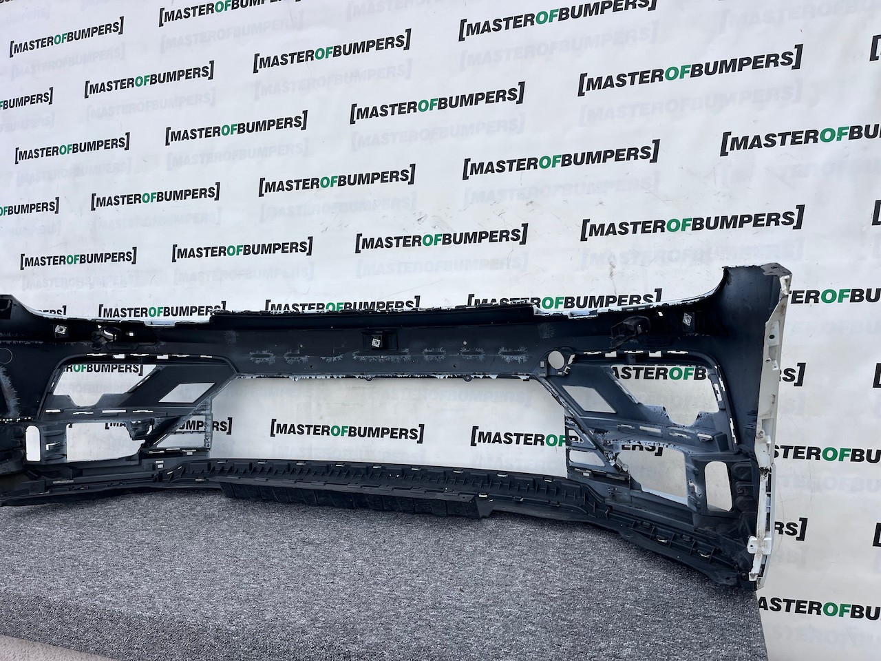 VW Tiguan R Line Mk2 Suv 2016-2019 Front Bumper 6 Pdc + Jets Genuine [v390]