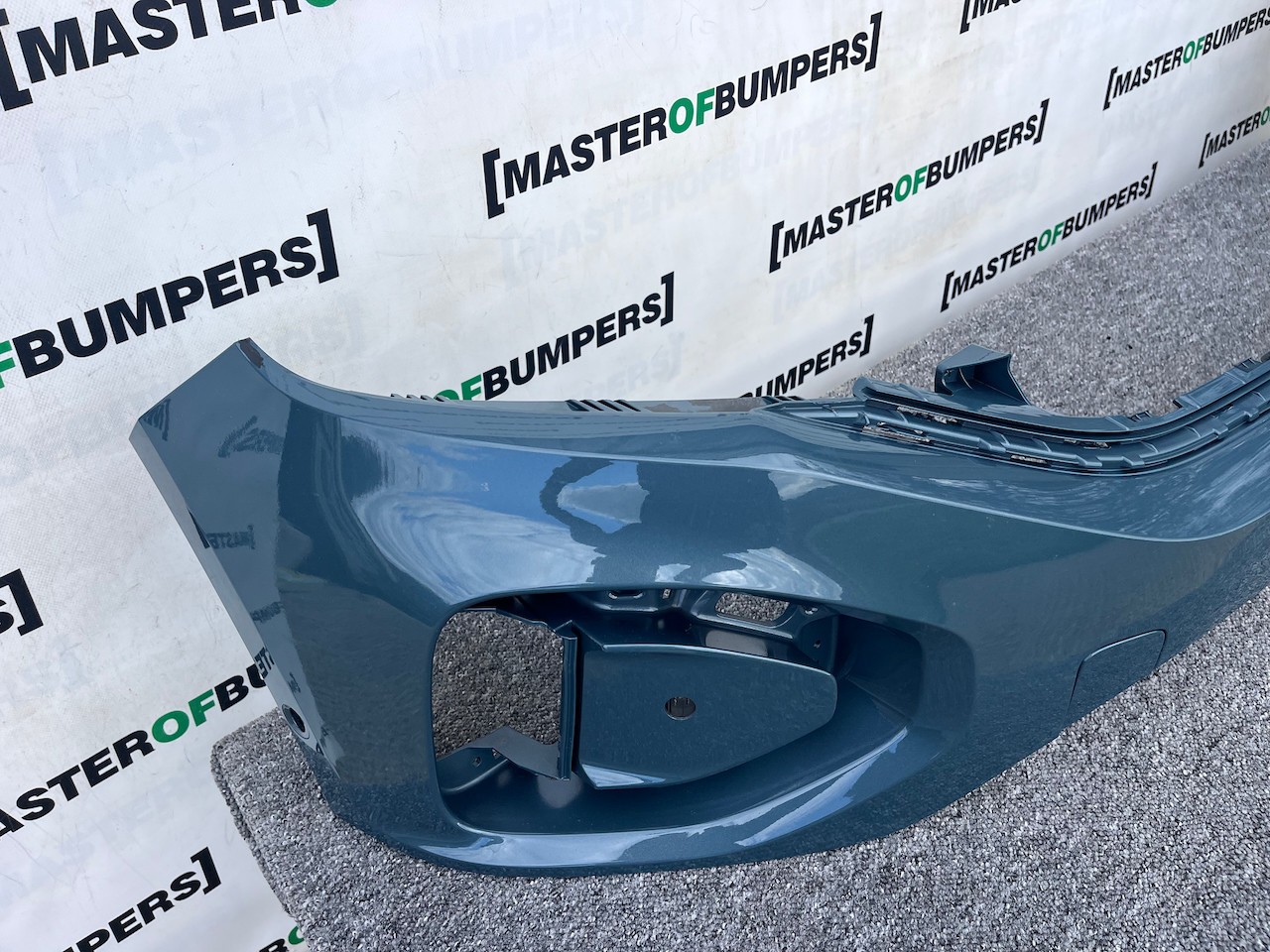 VW T-roc Troc Tfsi Evo Life Style 2022-2025 Front Bumper 4 Pdc Genuine [v385]