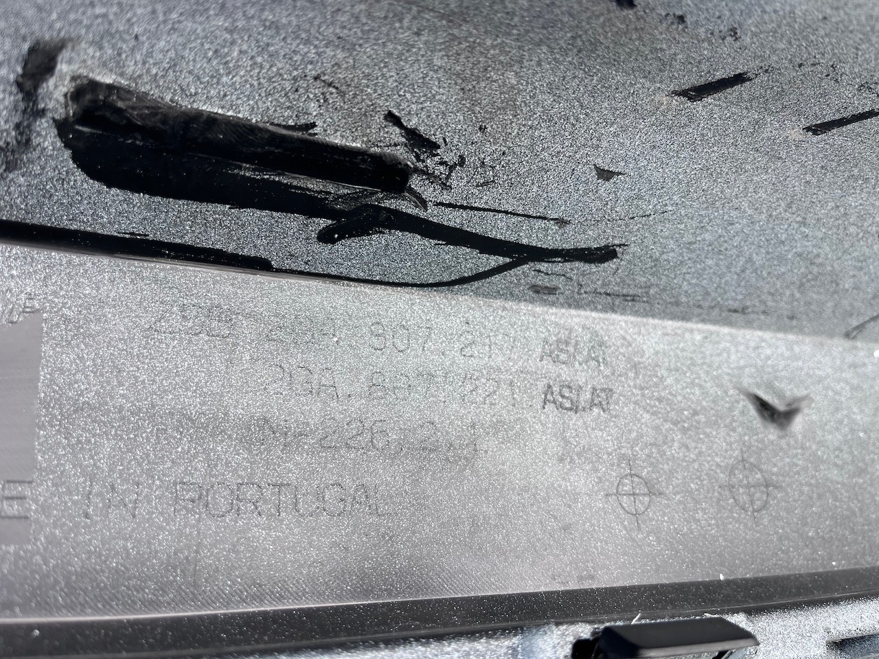 VW T-roc Troc R-line Lift 2022-2024 Front Bumper 6 Pdc Genuine [v391]