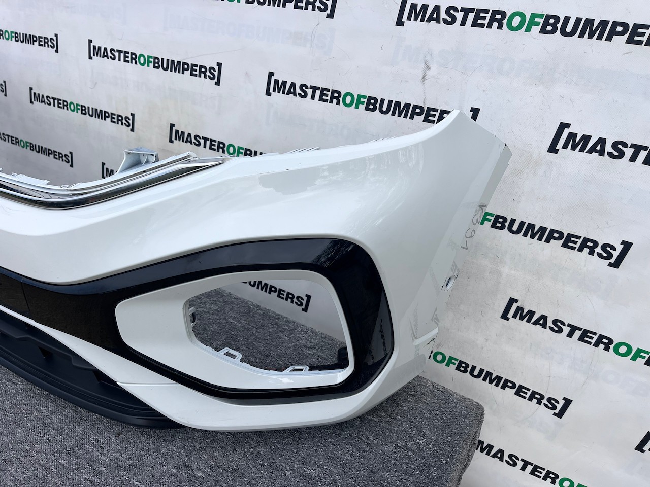 VW T-roc Troc R-line Lift 2022-2024 Front Bumper 6 Pdc Genuine [v391]