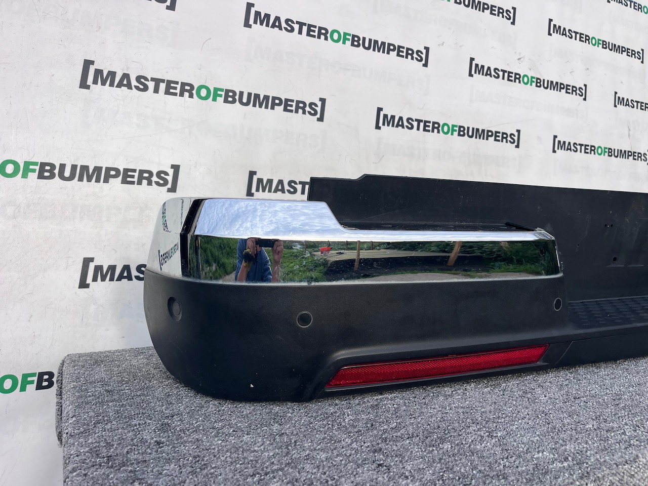 VW Amarok Style Mk2 D/cab Pick Up 2023-on Rear Bumper Pdc Genuine Damaged VW Amarok Style Mk2 D/cab Pick Up 2023-on Rear Bumper Pdc Genuine Damaged