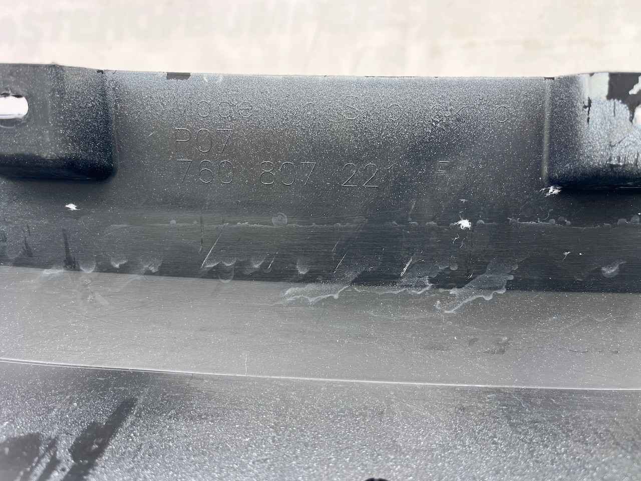 VW Touareg R Line Tdi V6 Mk3 2019-2023 Front Bumper 6 Pdc +jets Genuine [v410]