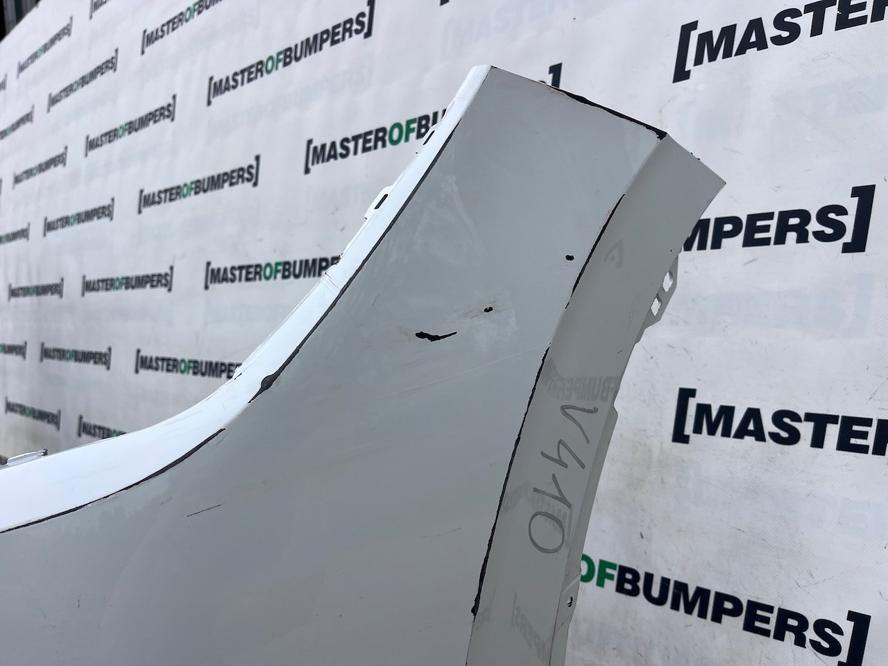 VW Touareg R Line Tdi V6 Mk3 2019-2023 Front Bumper 6 Pdc +jets Genuine [v410]