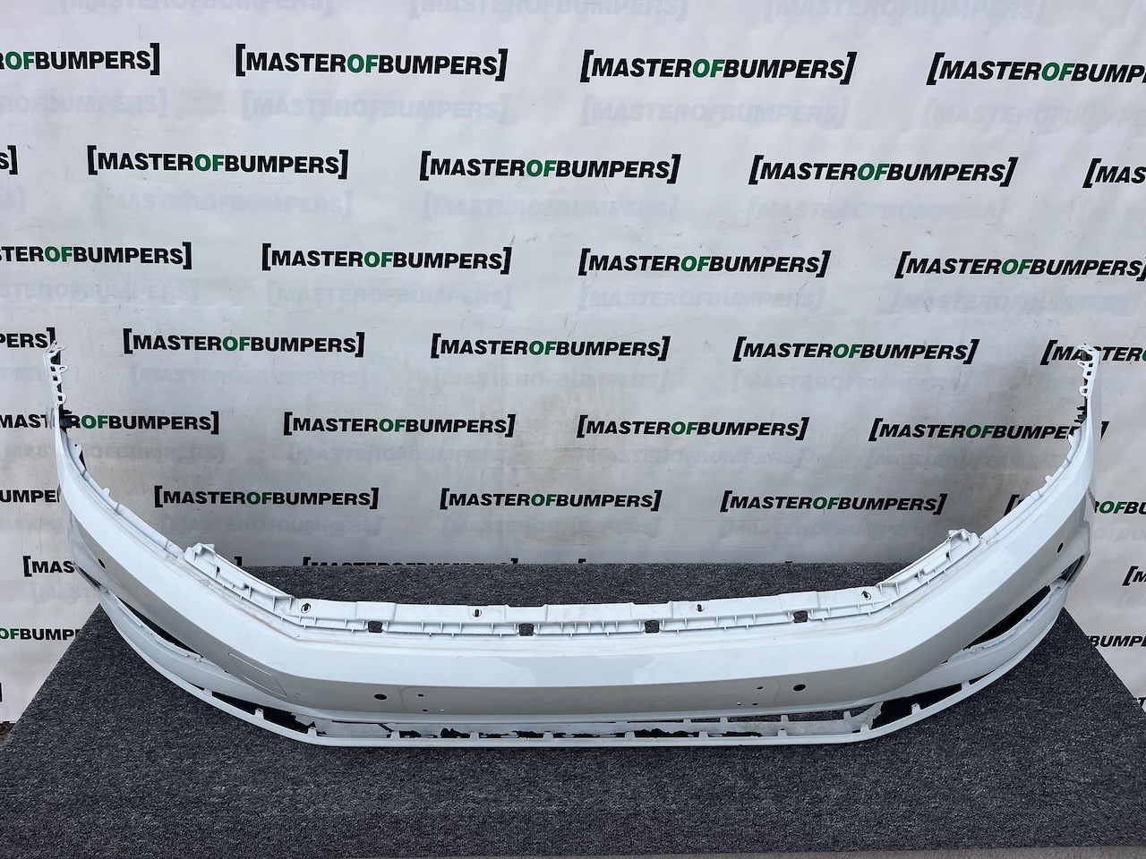 VW Passat Sel Evo Se B8 Lift Saloon Estate 2021-2024 Front Bumper Genuine [v405]