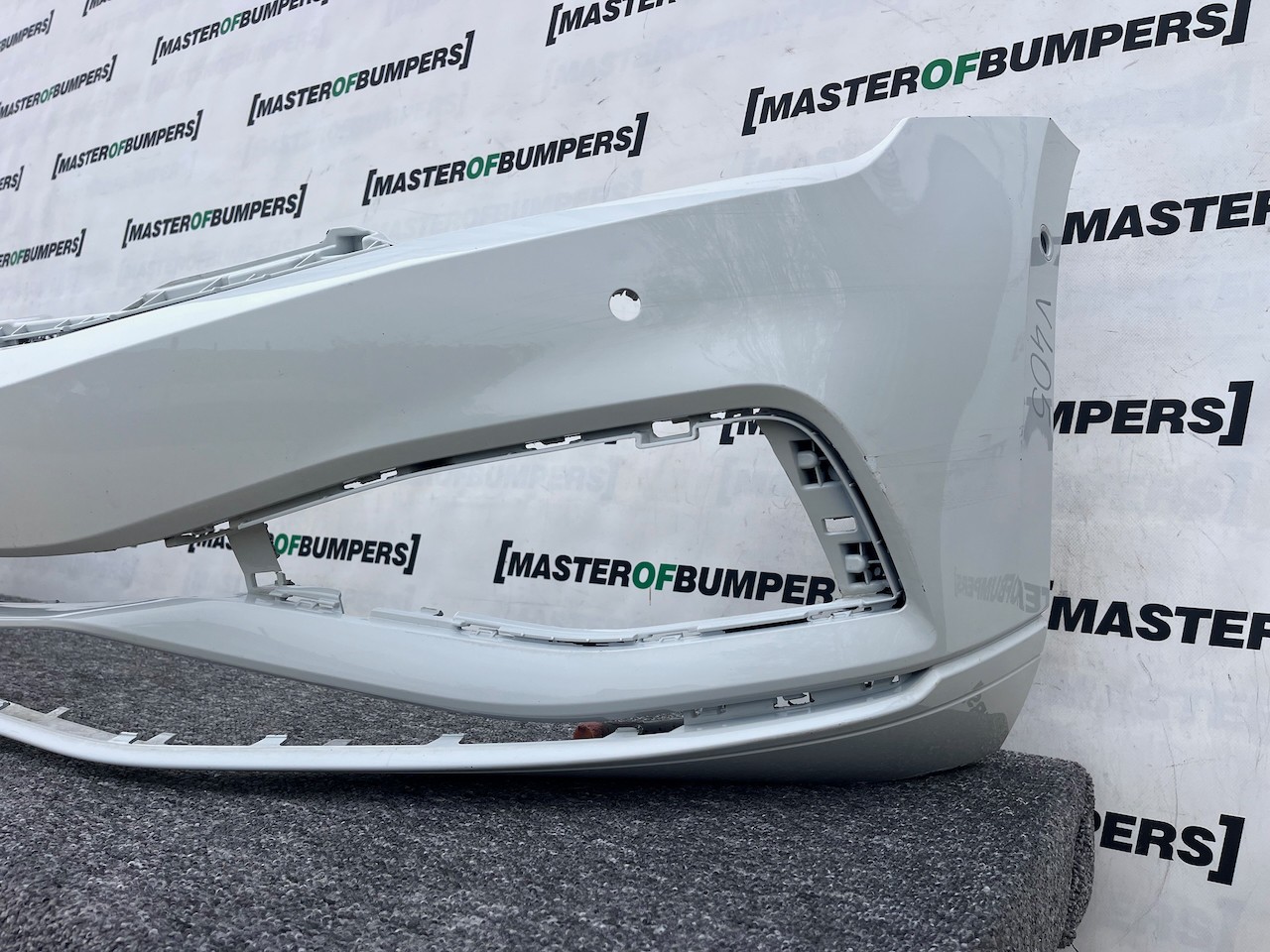 VW Passat Sel Evo Se B8 Lift Saloon Estate 2021-2024 Front Bumper Genuine [v405]