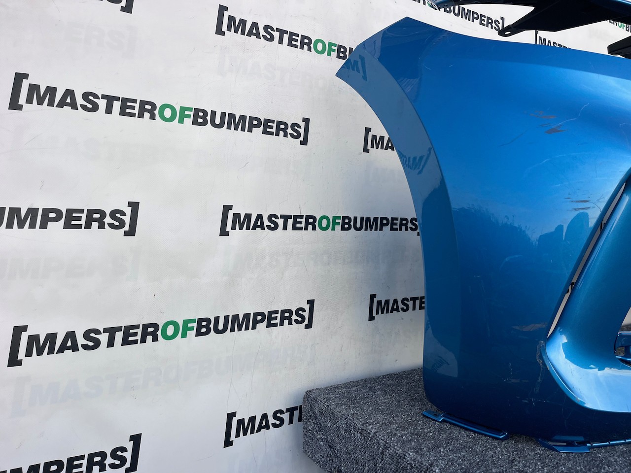 VW Id3 Id.3 Performance Hatchback Lift 2024-on Front Bumper 4 Pdc Genuine [v435]