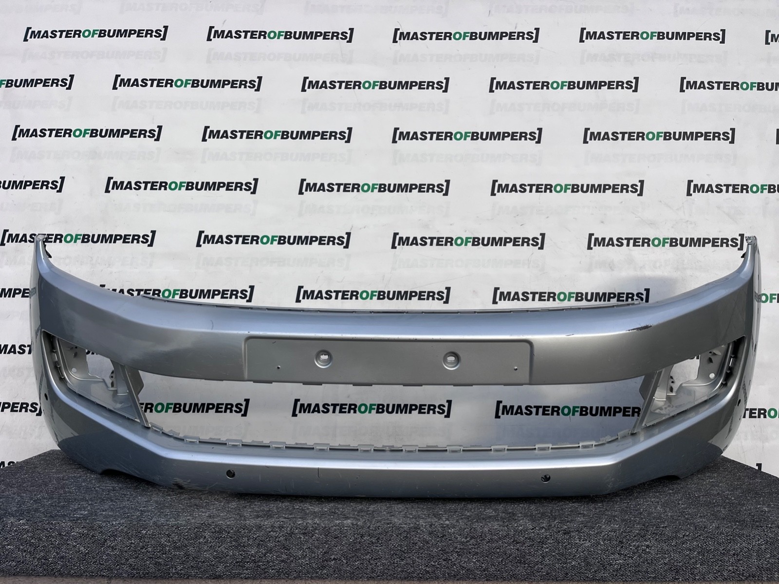 VW Amarok Mk1 Pre-facelift 2010-2015 Front Bumper 4 Pdc Genuine [v461]