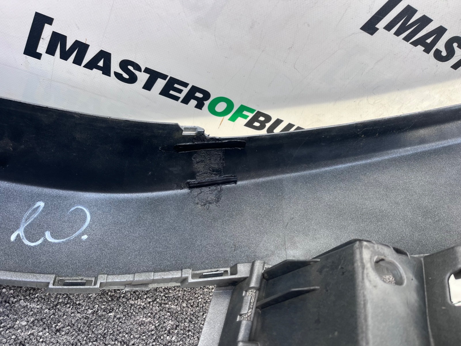 VW Amarok Mk1 Pre-facelift 2010-2015 Front Bumper 4 Pdc Genuine [v461]