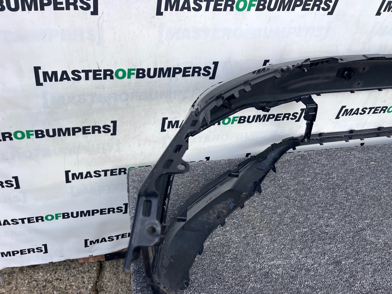 VW Passat R Line Gte B8 Lift 2020-2024 Front Bumper 4 Pdc No Jets Genuine [v469]