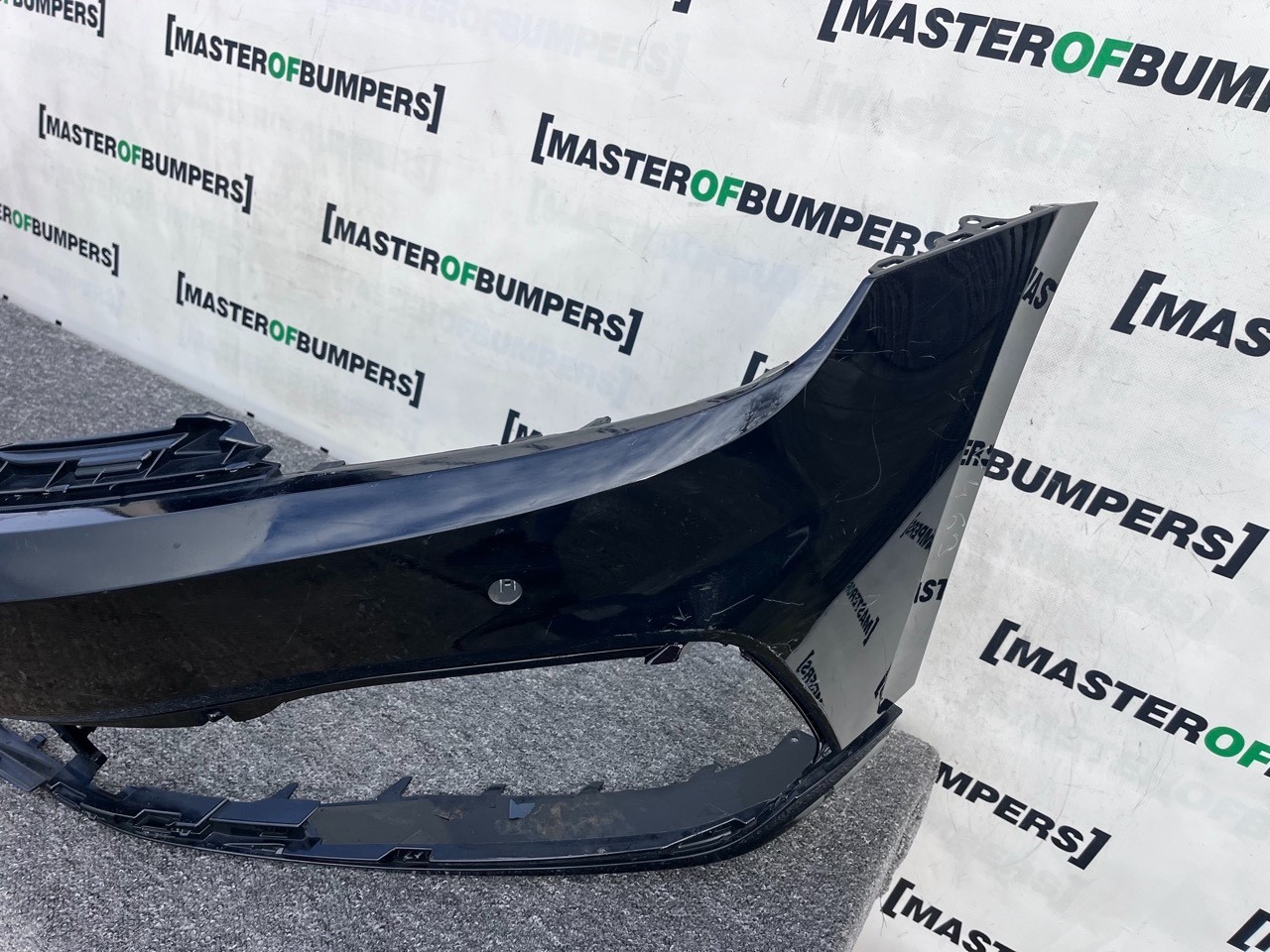 VW Passat R Line Gte B8 Lift 2020-2024 Front Bumper 4 Pdc No Jets Genuine [v469]