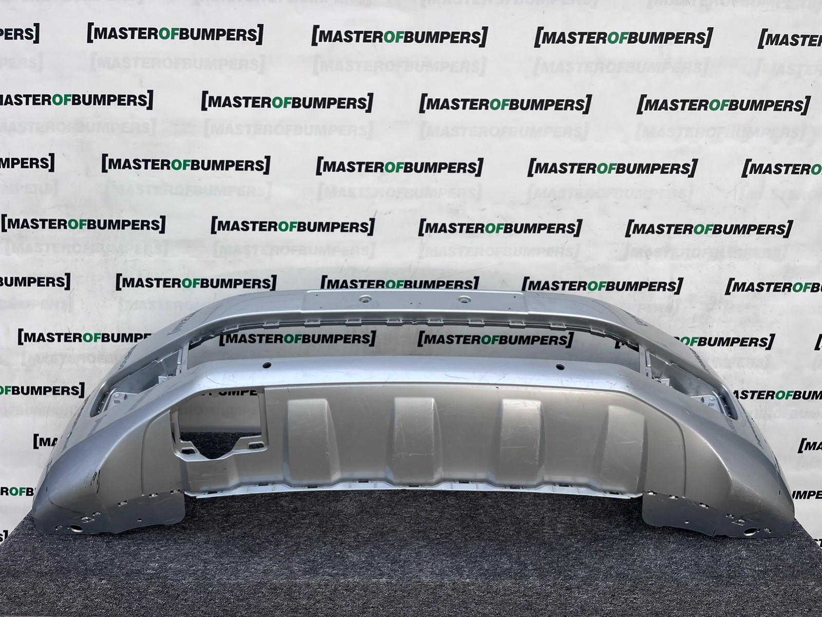 VW Amarok Mk1 Pre-facelift 2010-2015 Front Bumper 4 Pdc Genuine [v462]