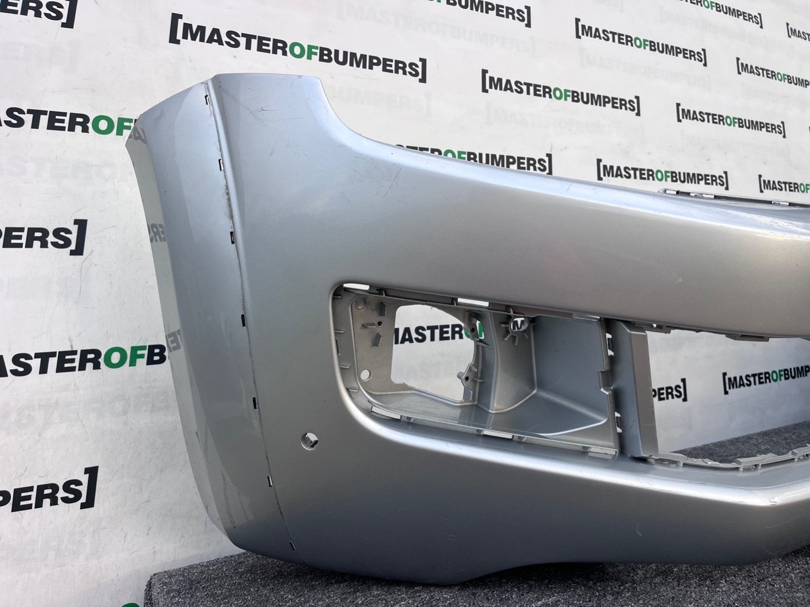 VW Amarok Mk1 Pre-facelift 2010-2015 Front Bumper 4 Pdc Genuine [v462]