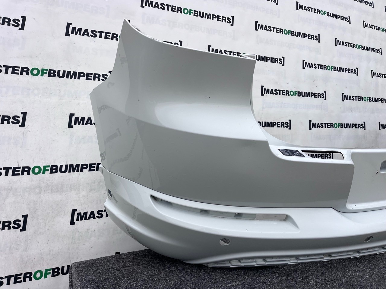 VW Tiguan R Line Mk1 Facelift 2010-2015 Rear Bumper 6 Pdc Genuine [v474]