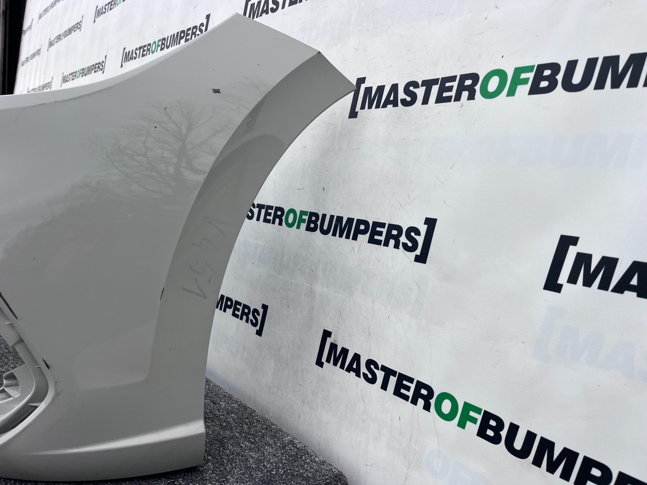 VW Polo Se Mk6 Facelift 2021-2024 Front Bumper 4 Pdc Genuine [v451]