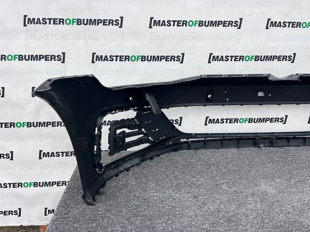 VW Golf Gte Hybrid Mk7.5 Hatchb 2017-2019 Front Bumper 4 Pdc Jets Genuine [v456]