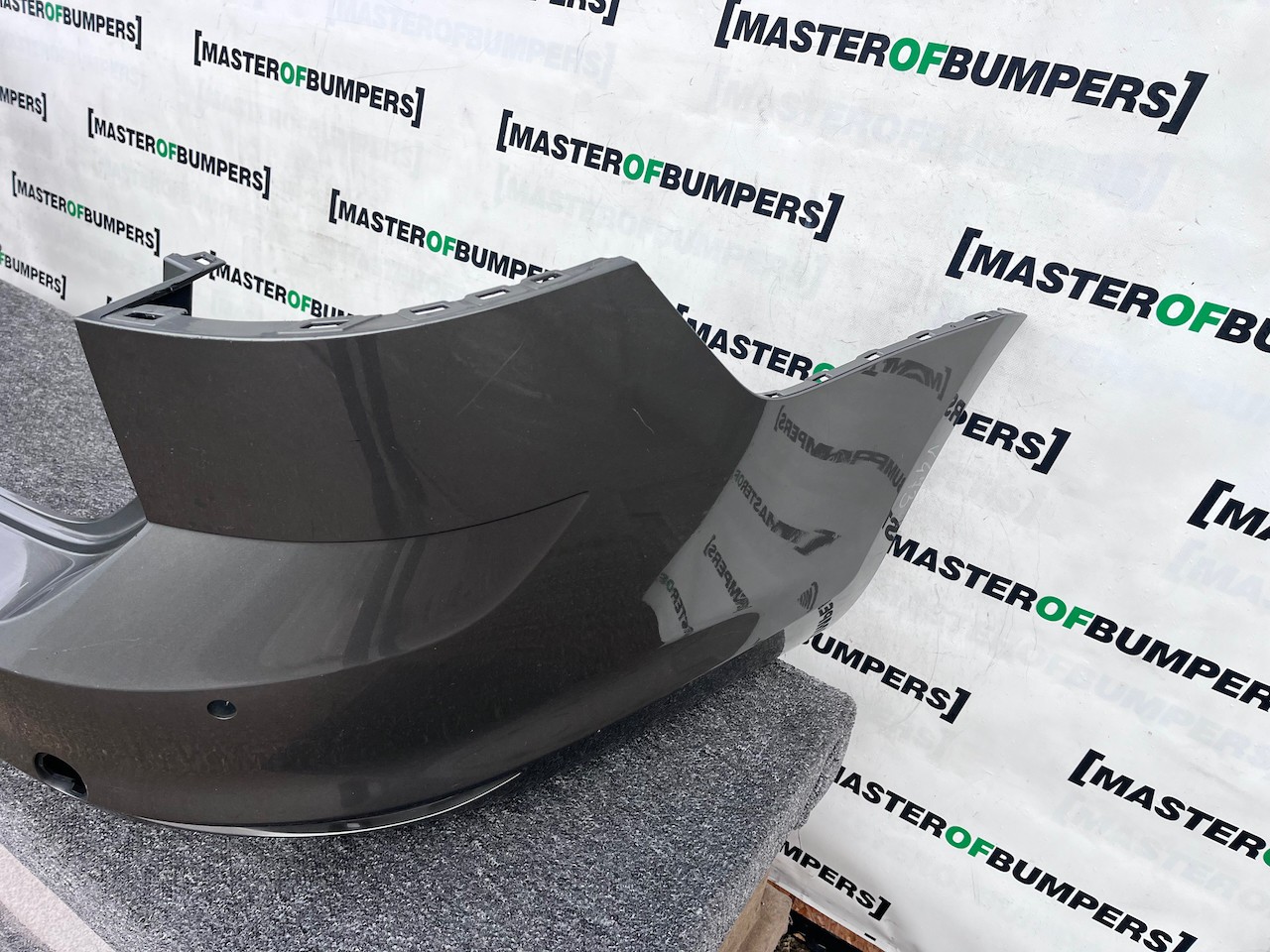 VW Golf Se R Line Gt Estate Only Mk7 2013-2016 Rear Bumper 4 Pdc Genuine [v473]