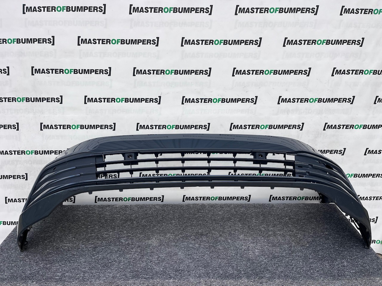 VW Golf Se Mk8 Hatchback 2020-2024 Front Bumper 4 Pdc Genuine [v476]