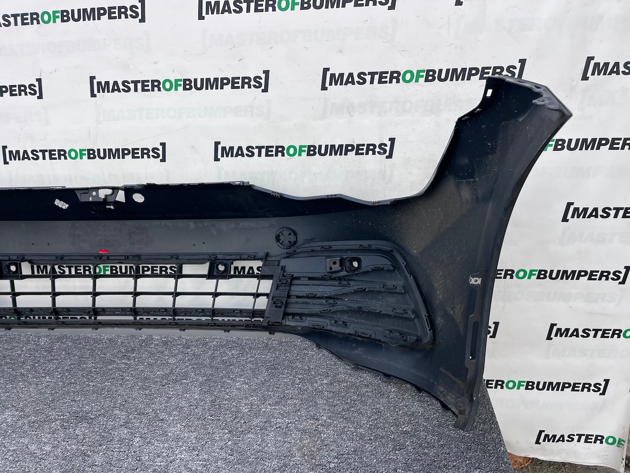 VW Golf Se Mk8 Hatchback 2020-2024 Front Bumper 4 Pdc Genuine [v476]