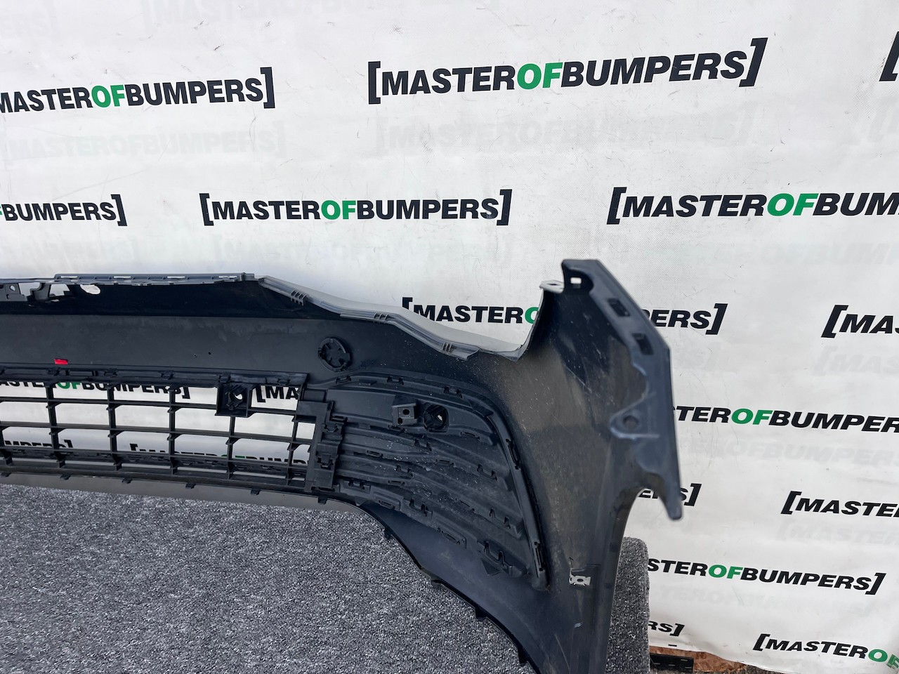 VW Golf Se Mk8 Hatchback 2020-2024 Front Bumper 4 Pdc Genuine [v476]