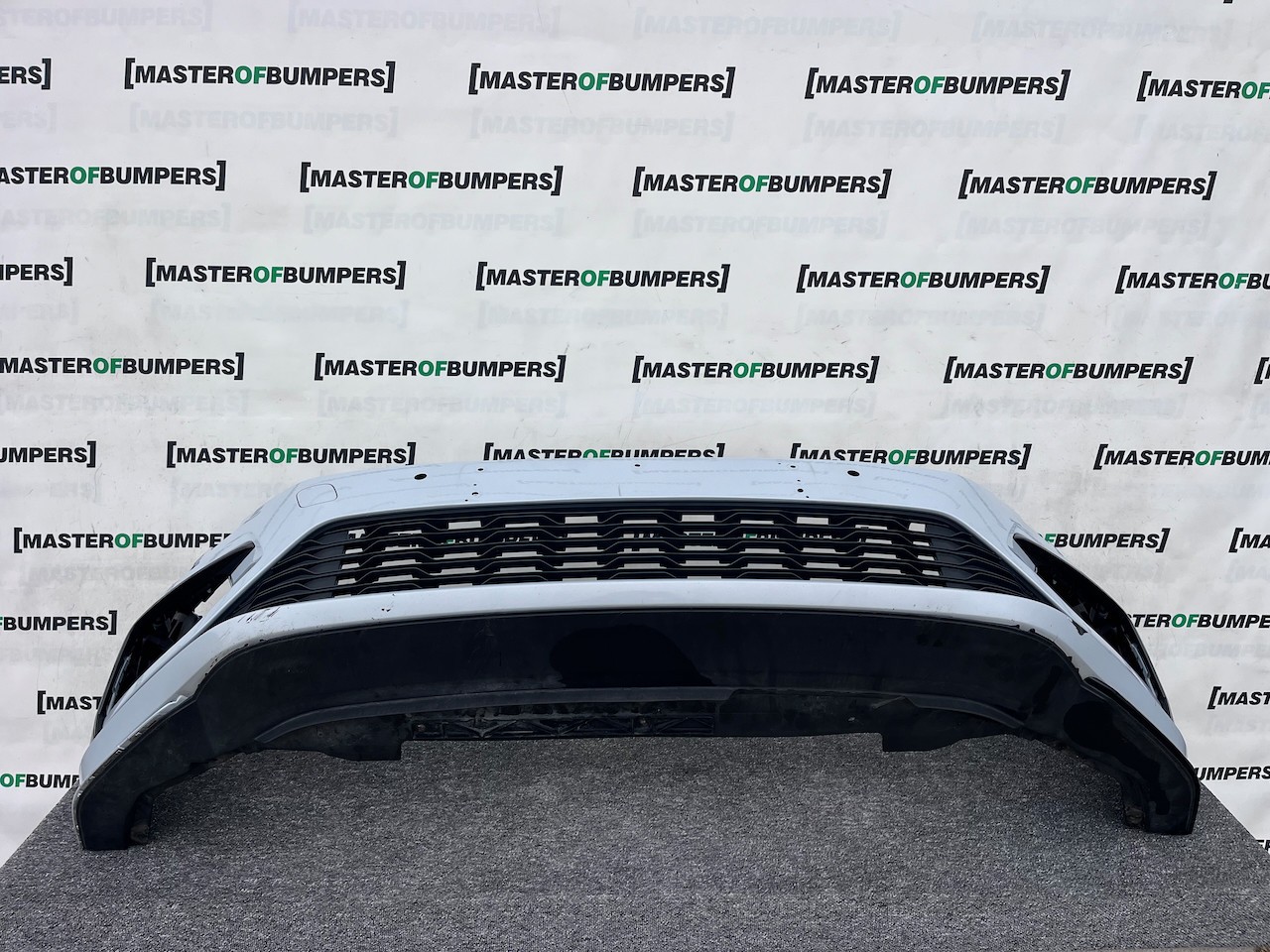VW Golf R Line Mk7.5 Hatchback 2017-2019 Front Bumper 6 Pdc +jets Genuine [v480]