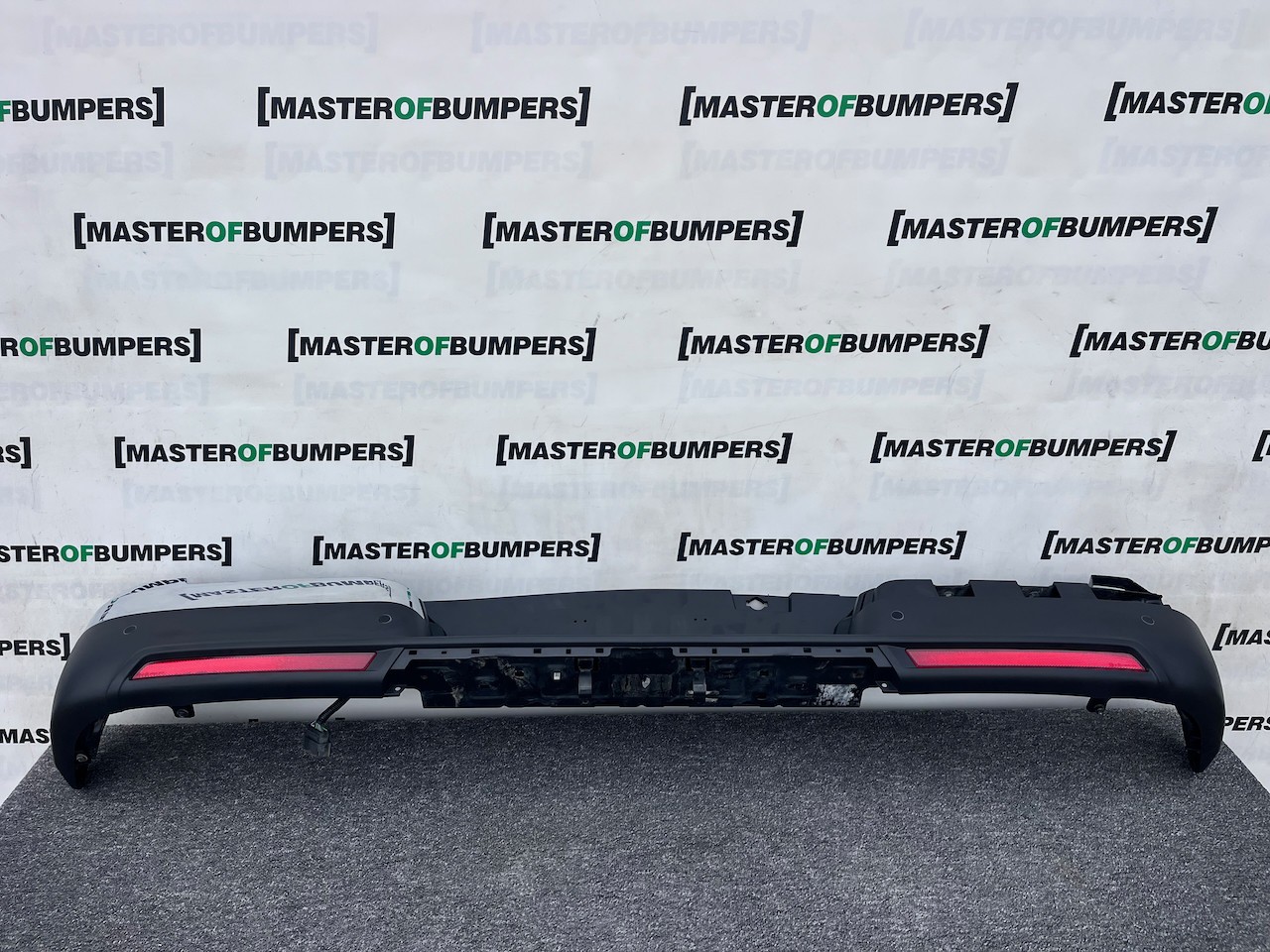 VW Amarok Style Mk2 D/cab Pick Up 2023-on Rear Bumper 6 Pdc Genuine Textured VW Amarok Style Mk2 D/cab Pick Up 2023-on Rear Bumper 6 Pdc Genuine Textured