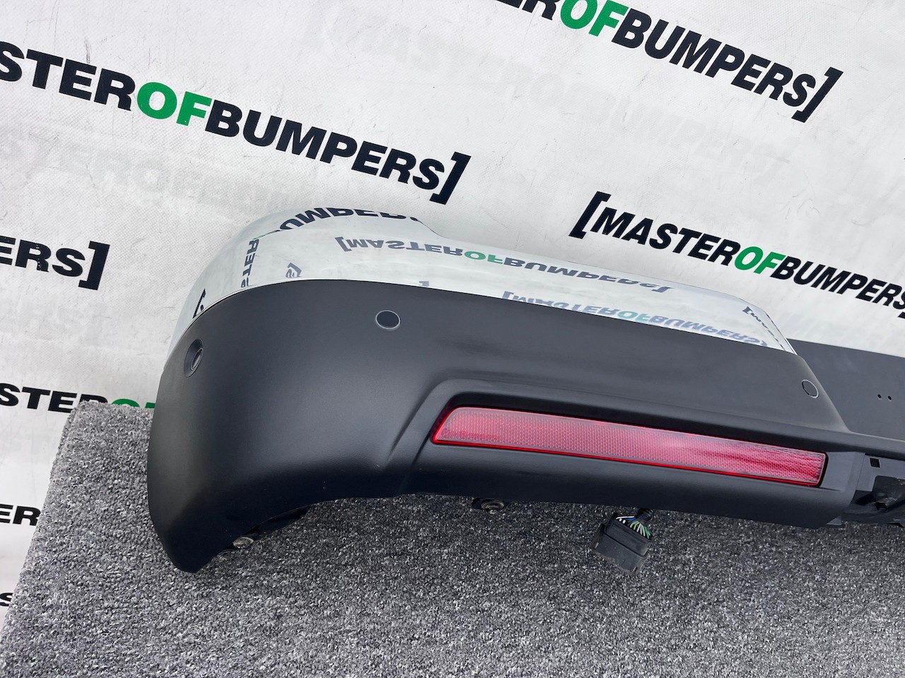 VW Amarok Style Mk2 D/cab Pick Up 2023-on Rear Bumper 6 Pdc Genuine Textured VW Amarok Style Mk2 D/cab Pick Up 2023-on Rear Bumper 6 Pdc Genuine Textured