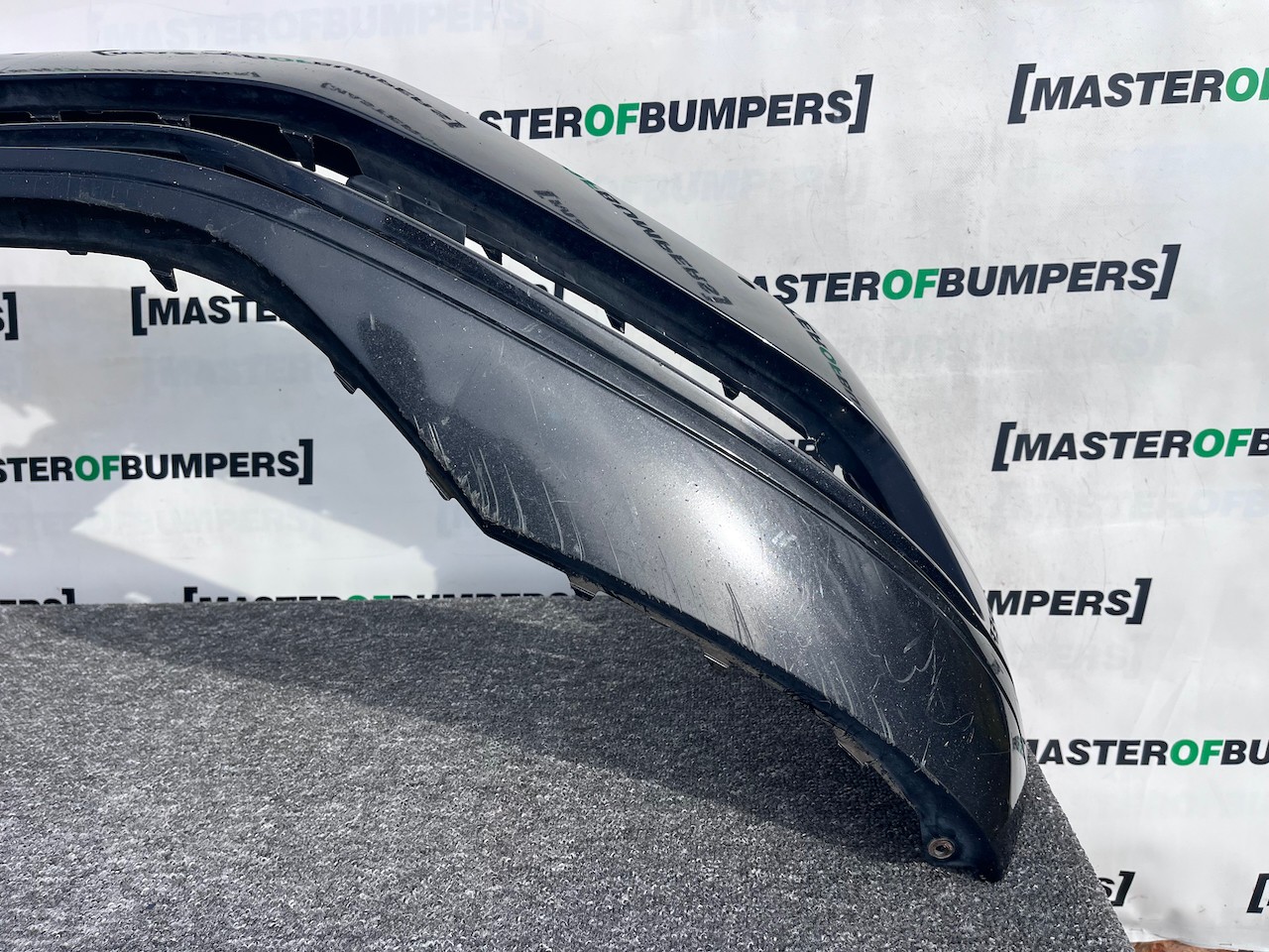 VW Passat Se Saloon Estate B8 2015-2019 Front Bumper 6 Pdc Genuine [v481]