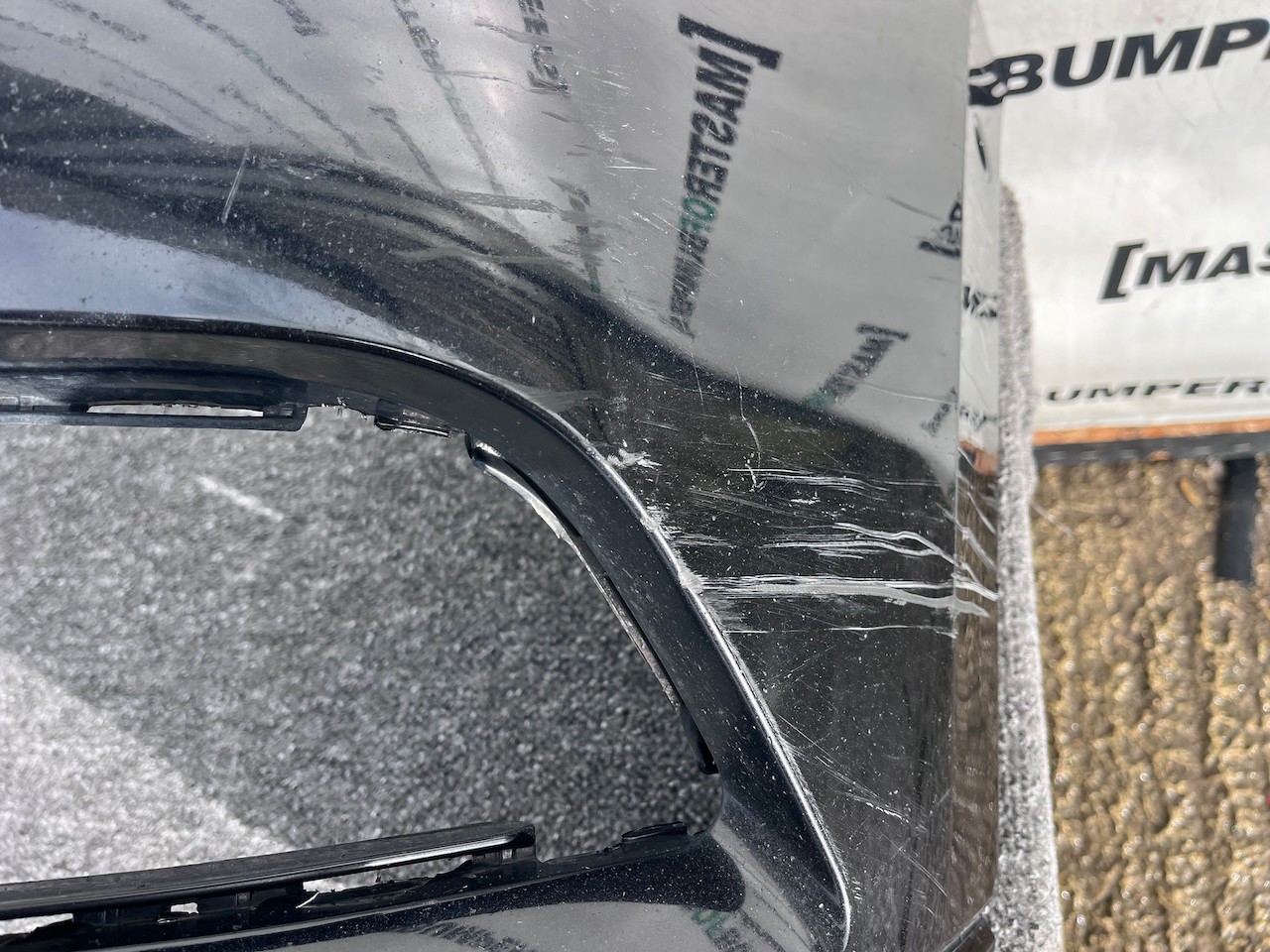 VW Passat Se Saloon Estate B8 2015-2019 Front Bumper 6 Pdc Genuine [v481]