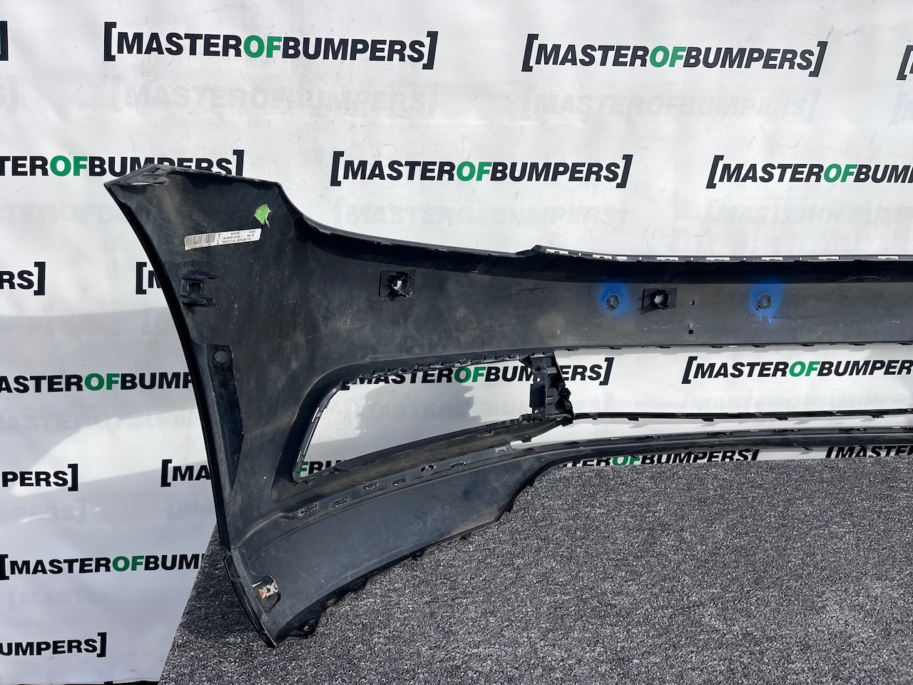VW Passat Se Saloon Estate B8 2015-2019 Front Bumper 6 Pdc Genuine [v481]