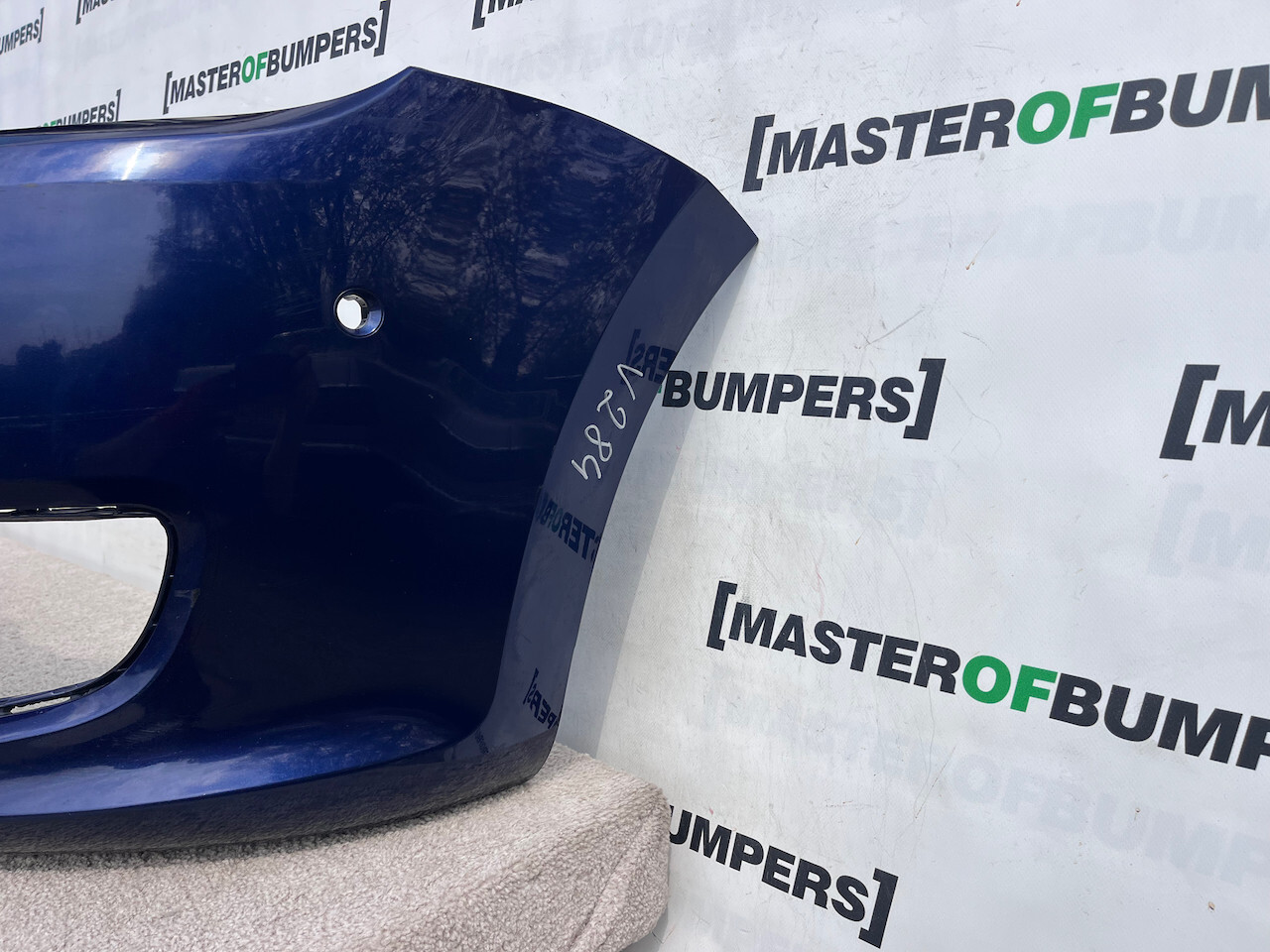 VW Sharan Sel Highline Mk2 Mpv 2011-2021 Front Bumper 4 Pdc Genuine [v284]