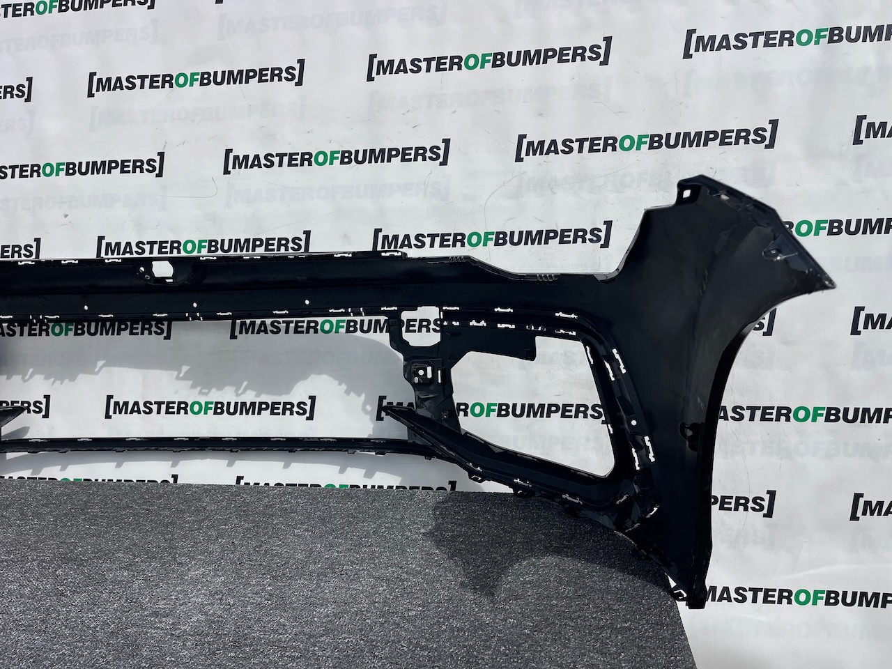 VW Golf R-line Mk8 Lift Hatchback 2024-2027 Front Bumper 4 Pdc Genuine [v513]