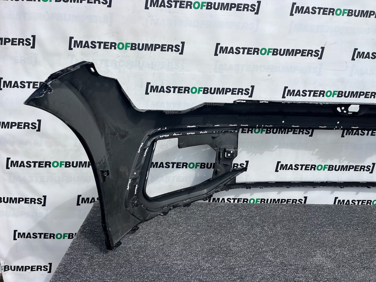 VW Golf R-line Mk8 Lift Hatchback 2024-2027 Front Bumper 4 Pdc Genuine [v513]